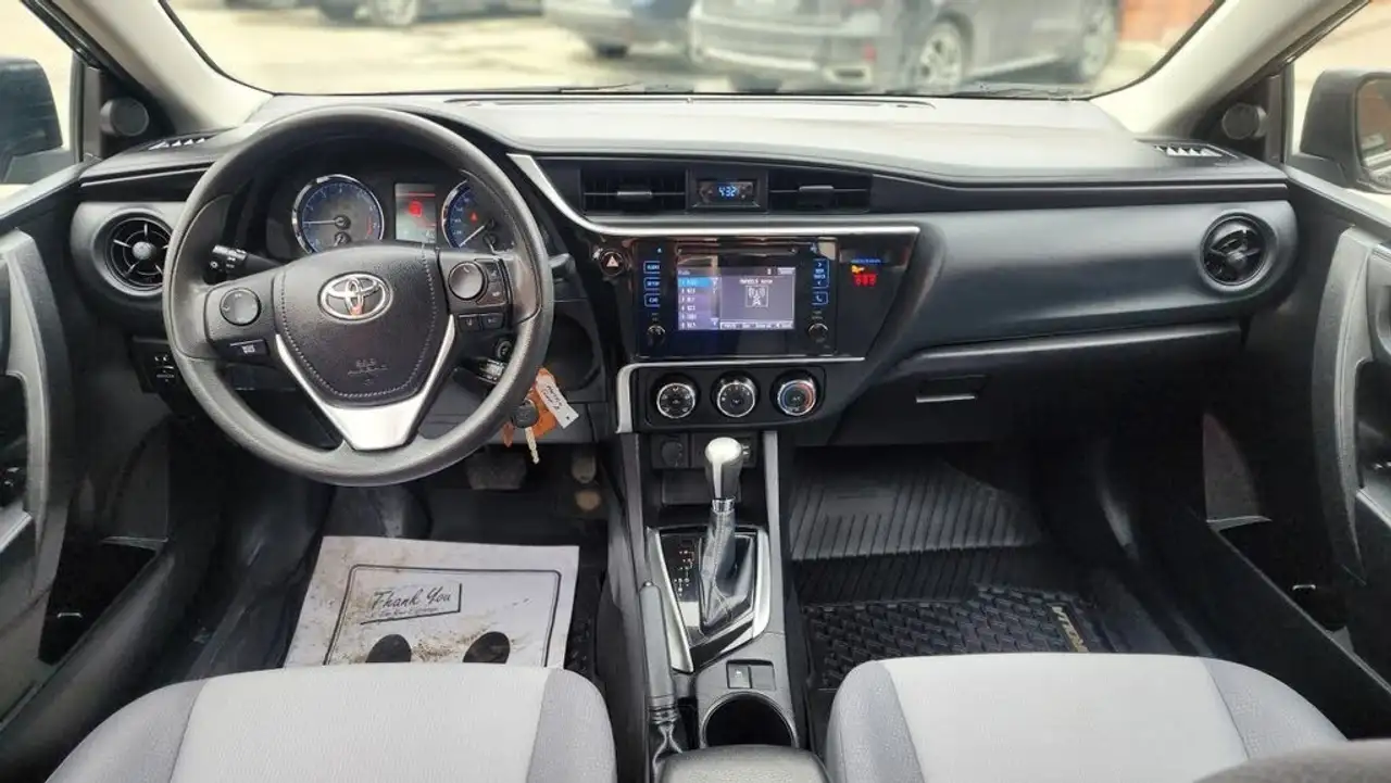 Toyota Corolla снимка Toyota Corolla