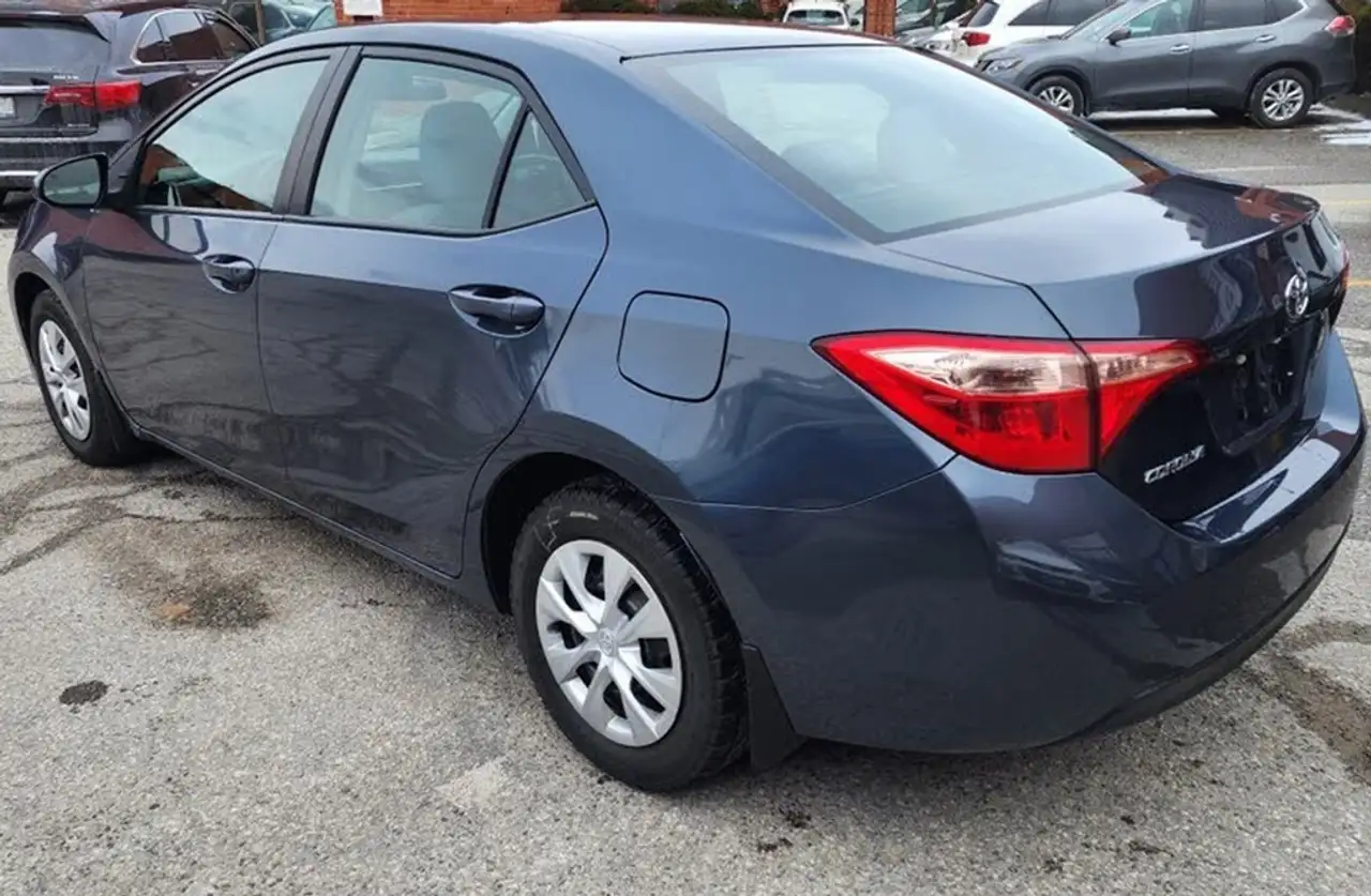 Toyota Corolla снимка Toyota Corolla