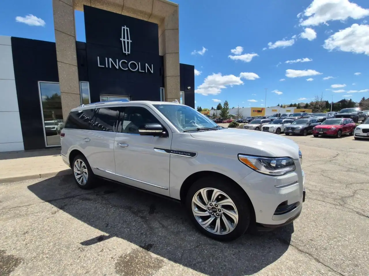 2024 Lincoln Navigator