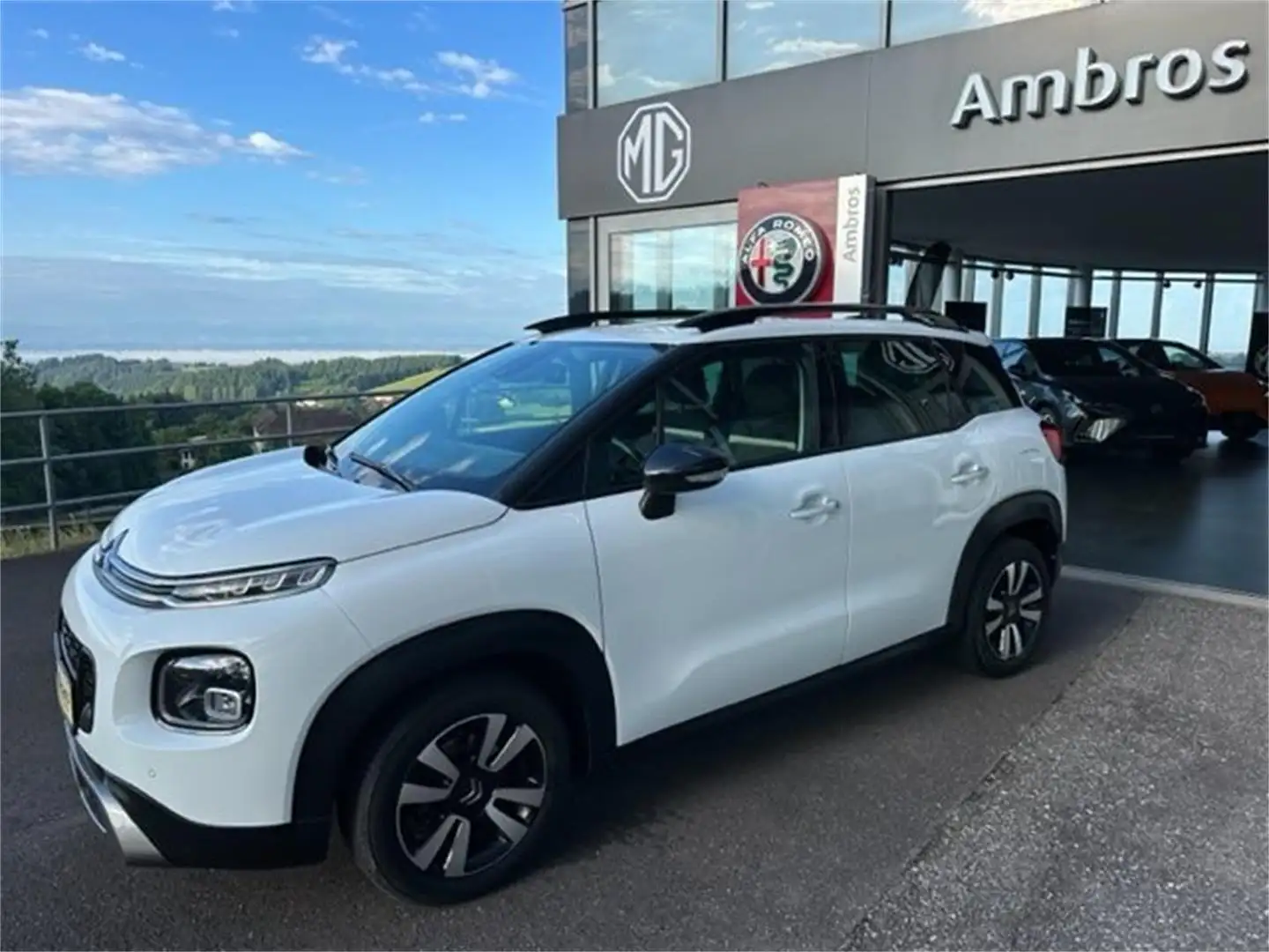 Citroen C3 Aircross BlueHDi 100 Shine Alb - 1