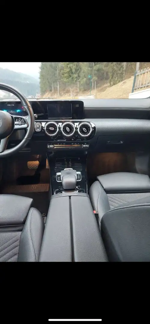Mercedes-Benz A 180 d 7G-DCT Edition 1 - 2