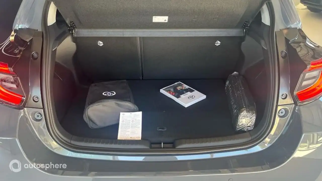Toyota Yaris Yaris — photo 14