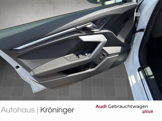 Audi A3 view 8