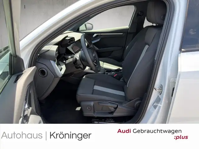 Audi A3 view 7