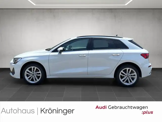 Audi A3 view 3