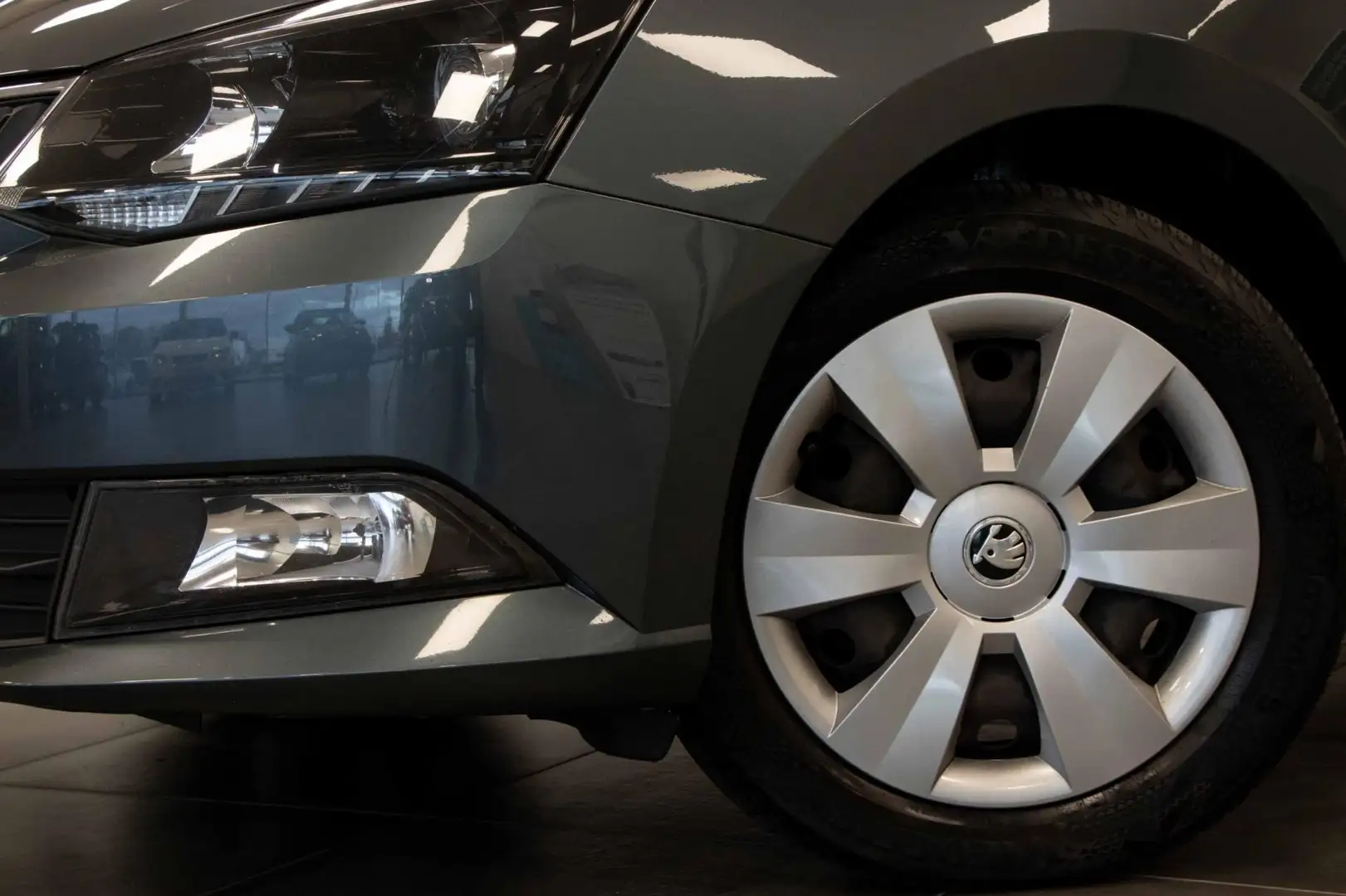 Skoda Fabia 1.0 TSI Ambition| Navi| Cruise| Parc Tronic | Airc Grijs - 2