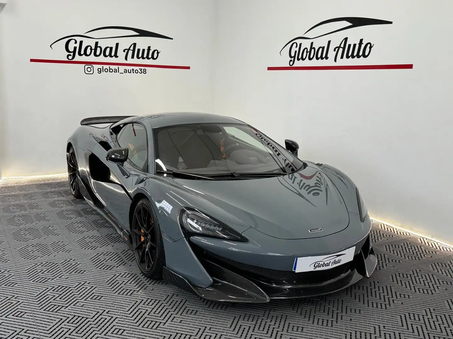 McLaren 600LT Šedá - 1