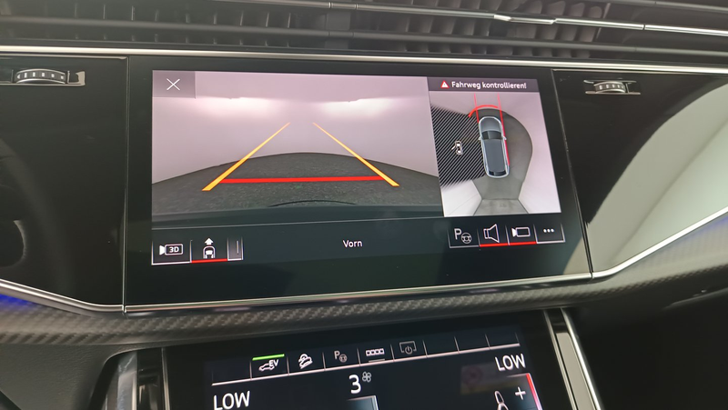 Audi Q8 e-hybrid quattro 290 kW — photo 22