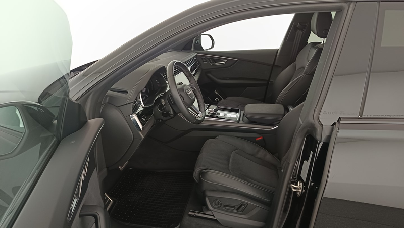 Audi Q8 e-hybrid quattro 290 kW — photo 9