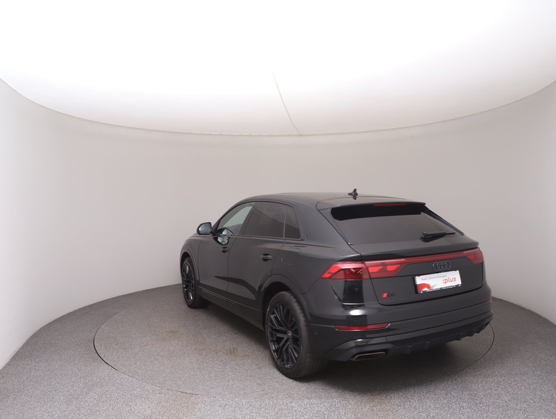 Audi Q8 e-hybrid quattro 290 kW — photo 5