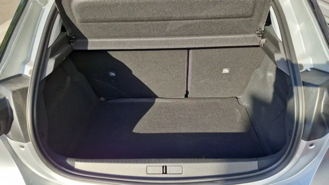 Opel Corsa Corsa — photo 11