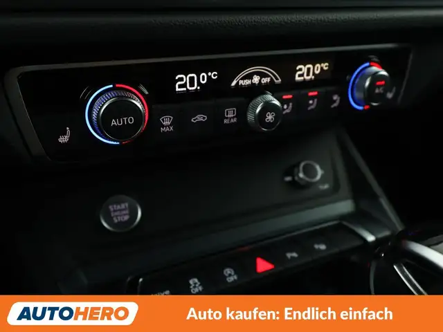 Audi Q3 view 26