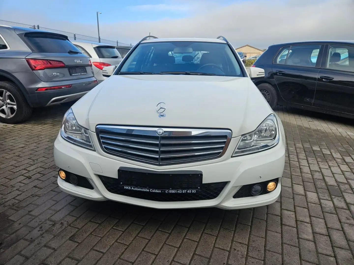 Mercedes-Benz C 180 T CGI BlueEfficiency Weiß - 2