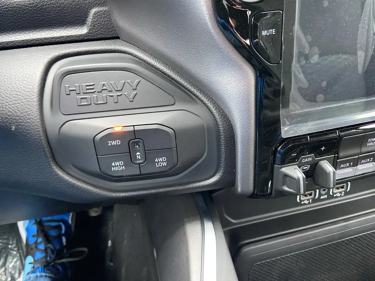 RAM 3500 снимка RAM 3500