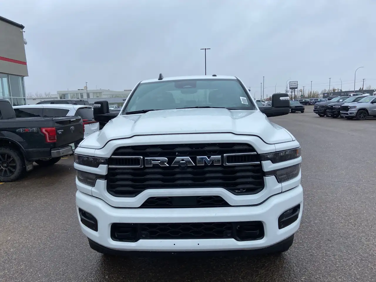 RAM 3500 снимка RAM 3500