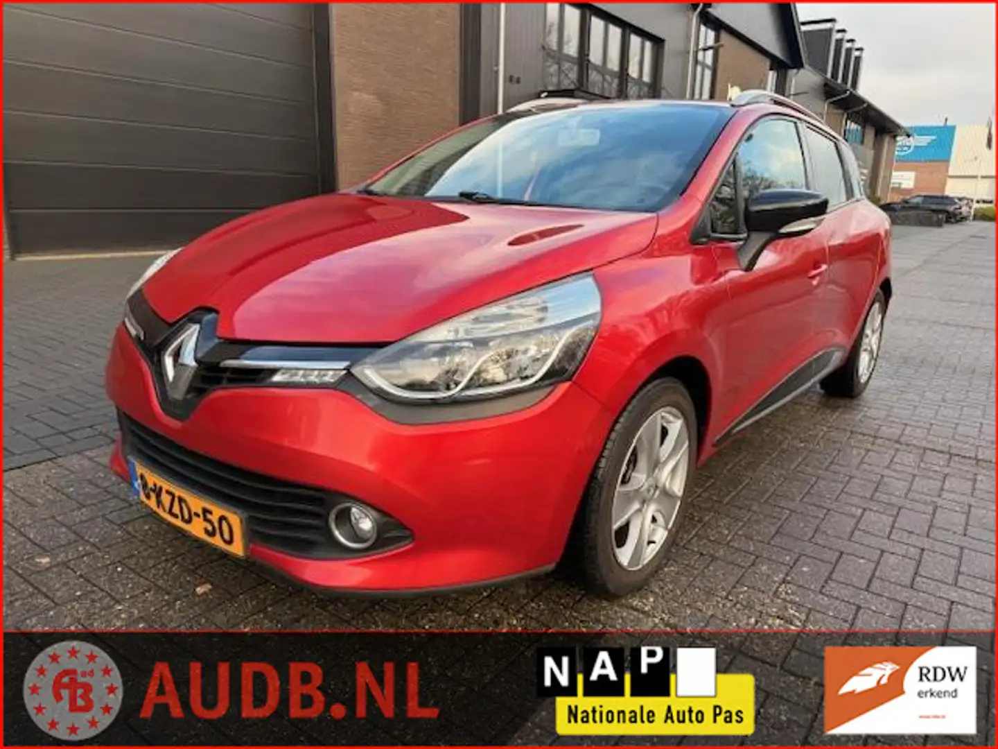 Renault Clio Estate 0.9 TCe Expression | NAVIGATIE| CRUISE CONT Rouge - 1