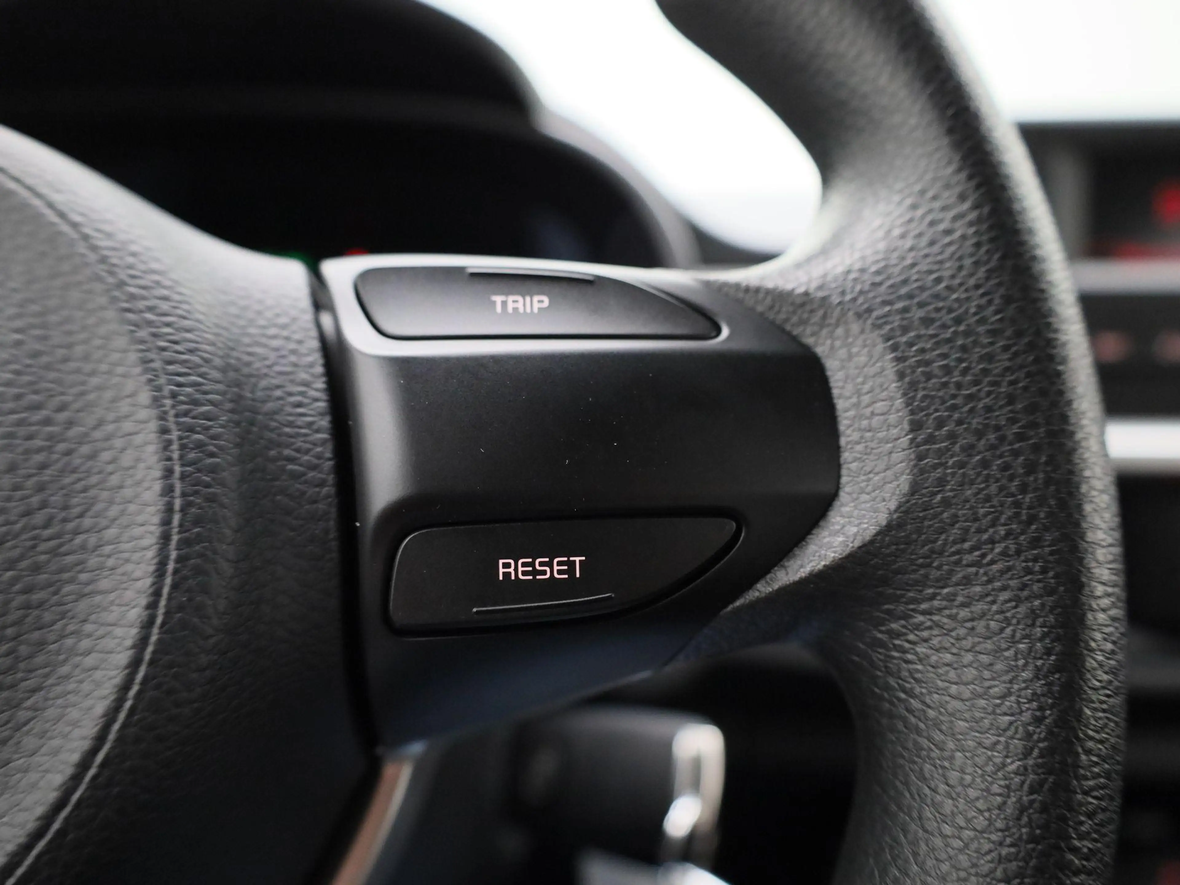 Kia Picanto Easy 1.0 — photo 15
