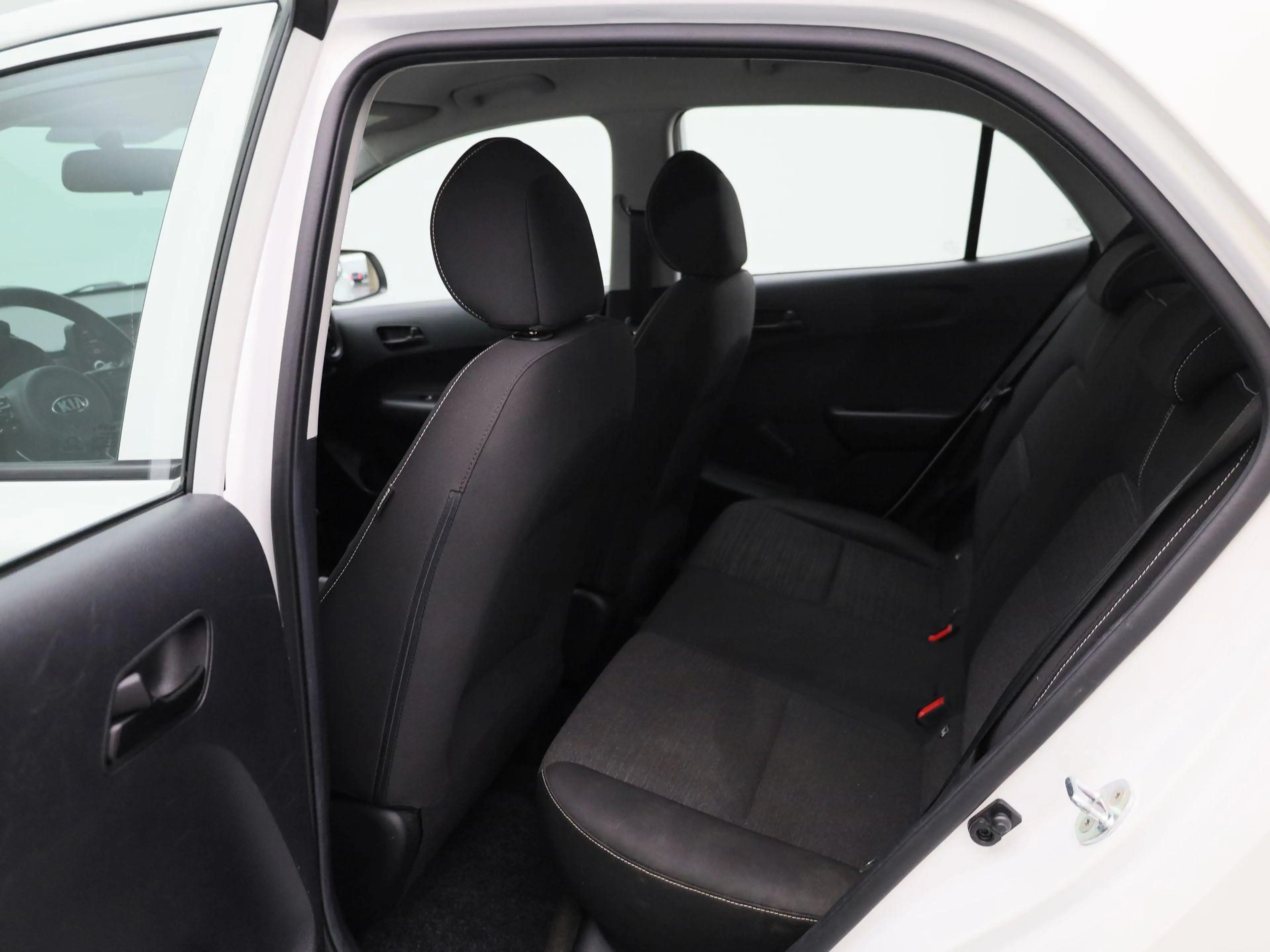 Kia Picanto Easy 1.0 — photo 10