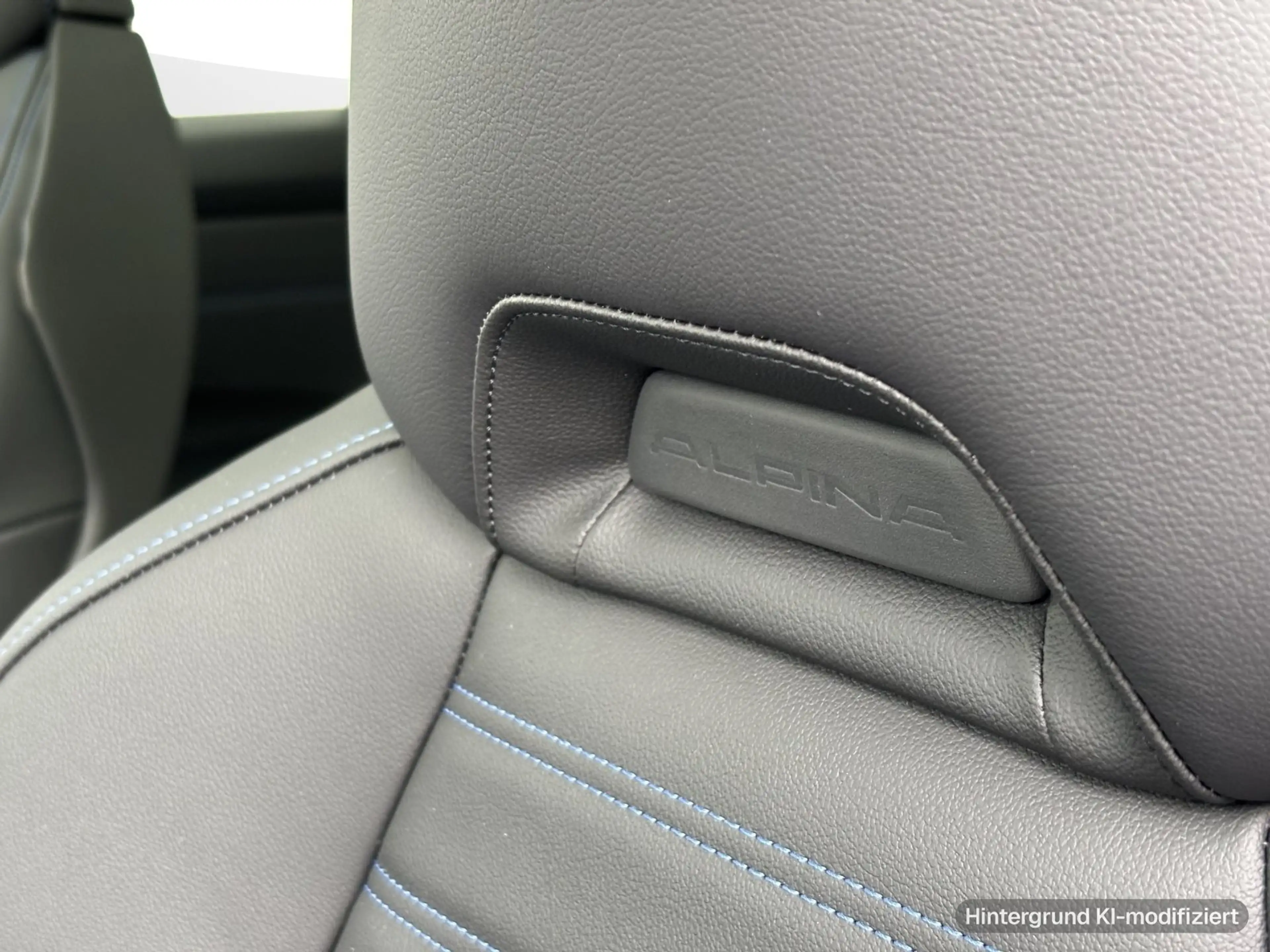 Alpina D3 S Touring SWITCH-TRONIC Allrad — photo 11