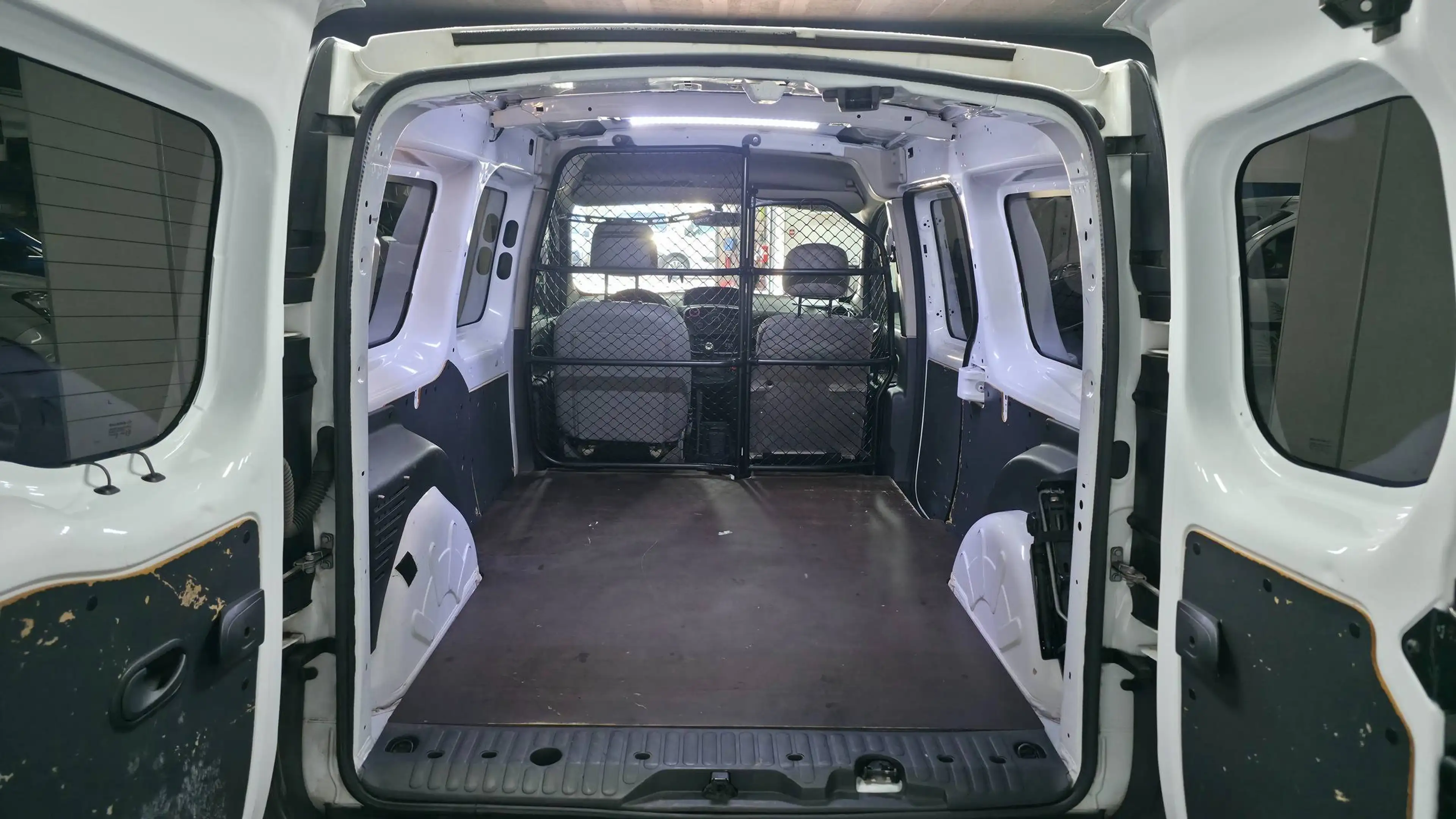 Renault Kangoo MOINS DE KM | Garantie 1an | 49 000km | Contrôlé — photo 11