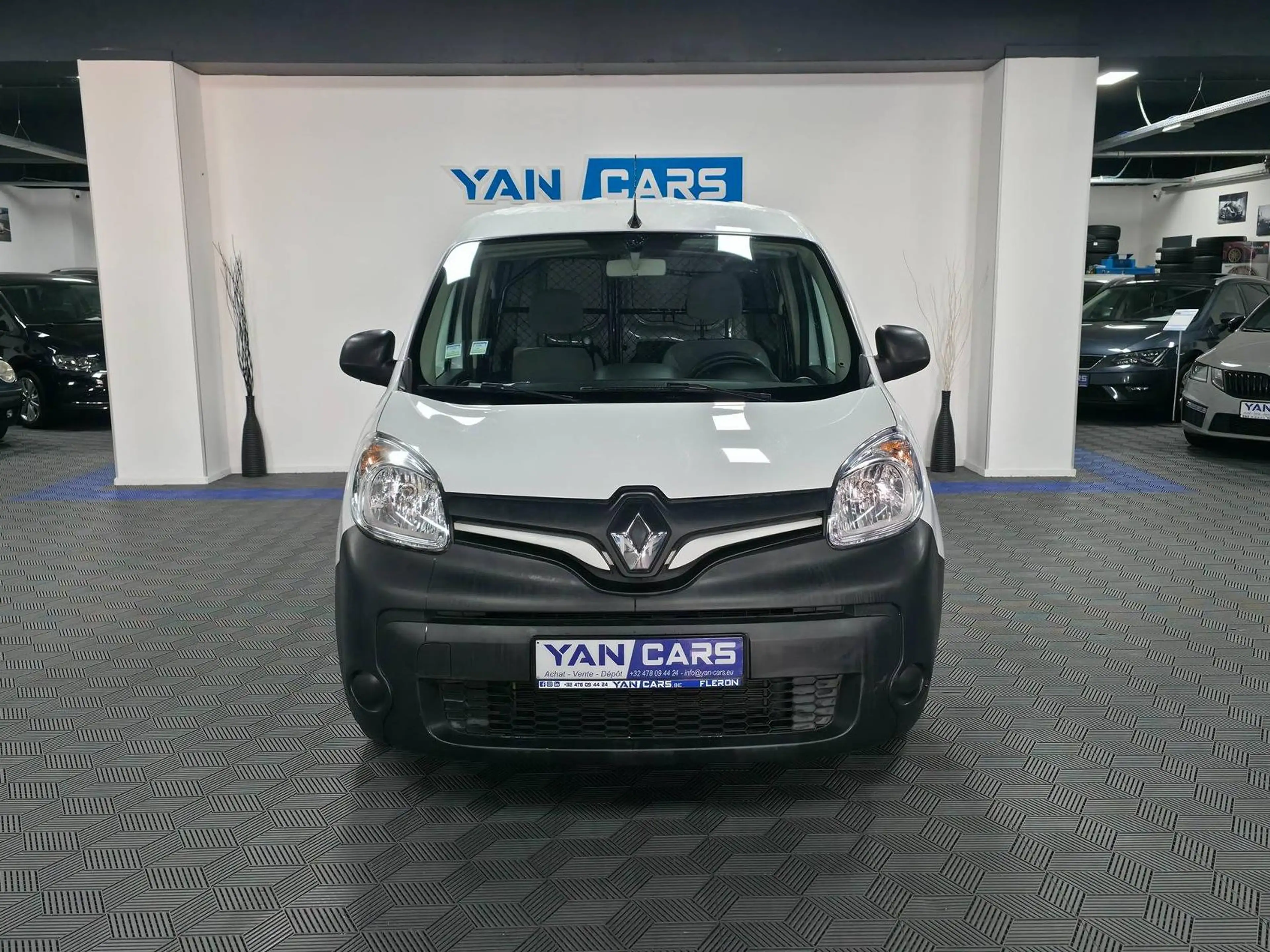 Renault Kangoo MOINS DE KM | Garantie 1an | 49 000km | Contrôlé — photo 2