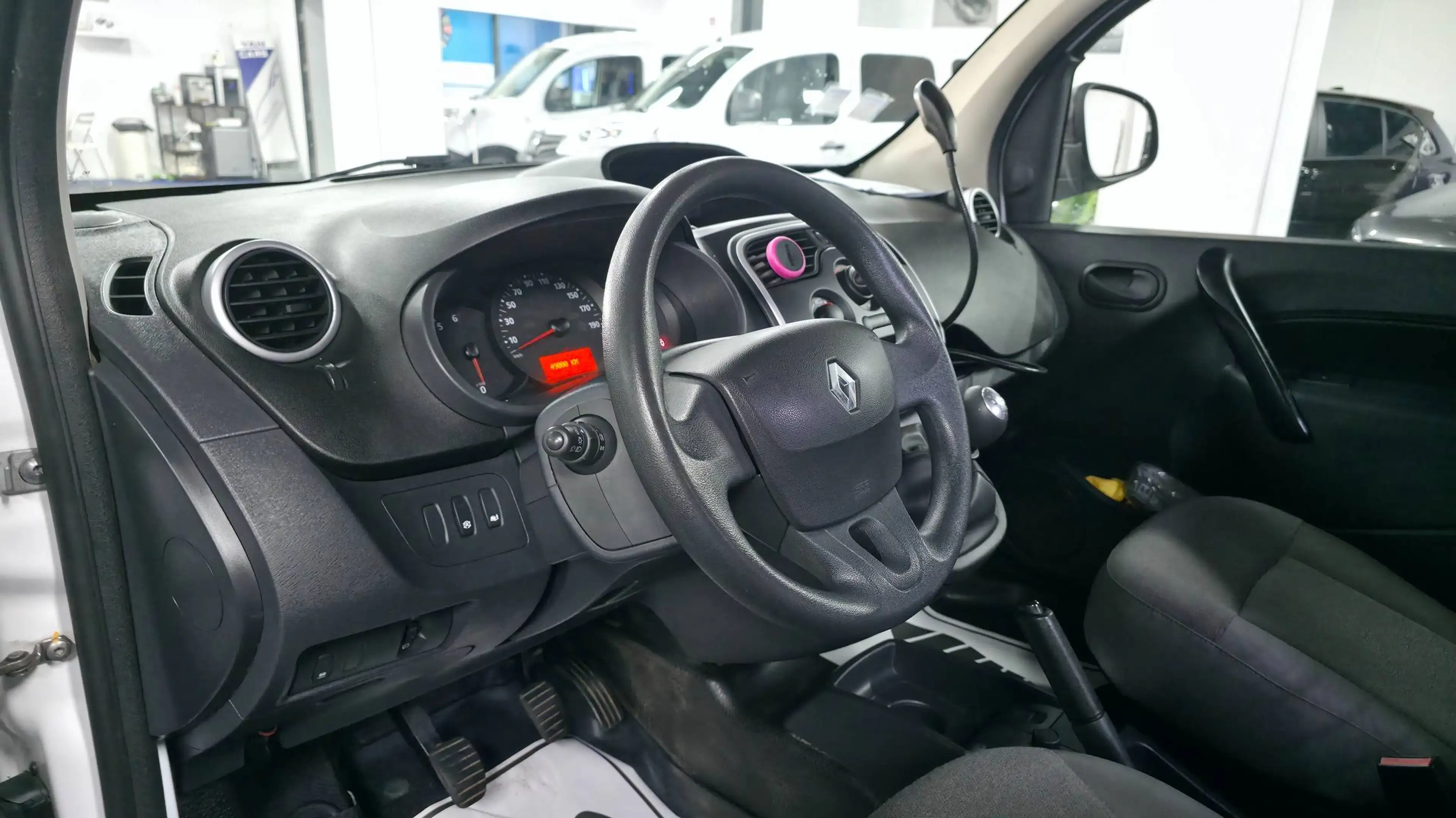 Renault Kangoo MOINS DE KM | Garantie 1an | 49 000km | Contrôlé — photo 15
