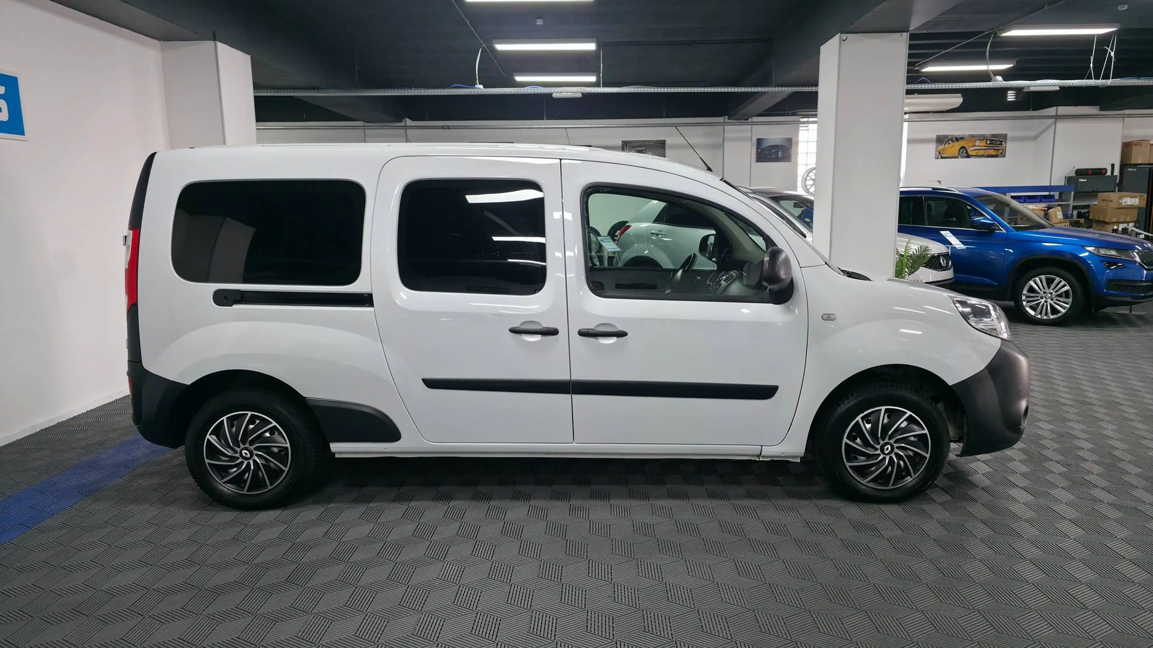 Renault Kangoo MOINS DE KM | Garantie 1an | 49 000km | Contrôlé — photo 5