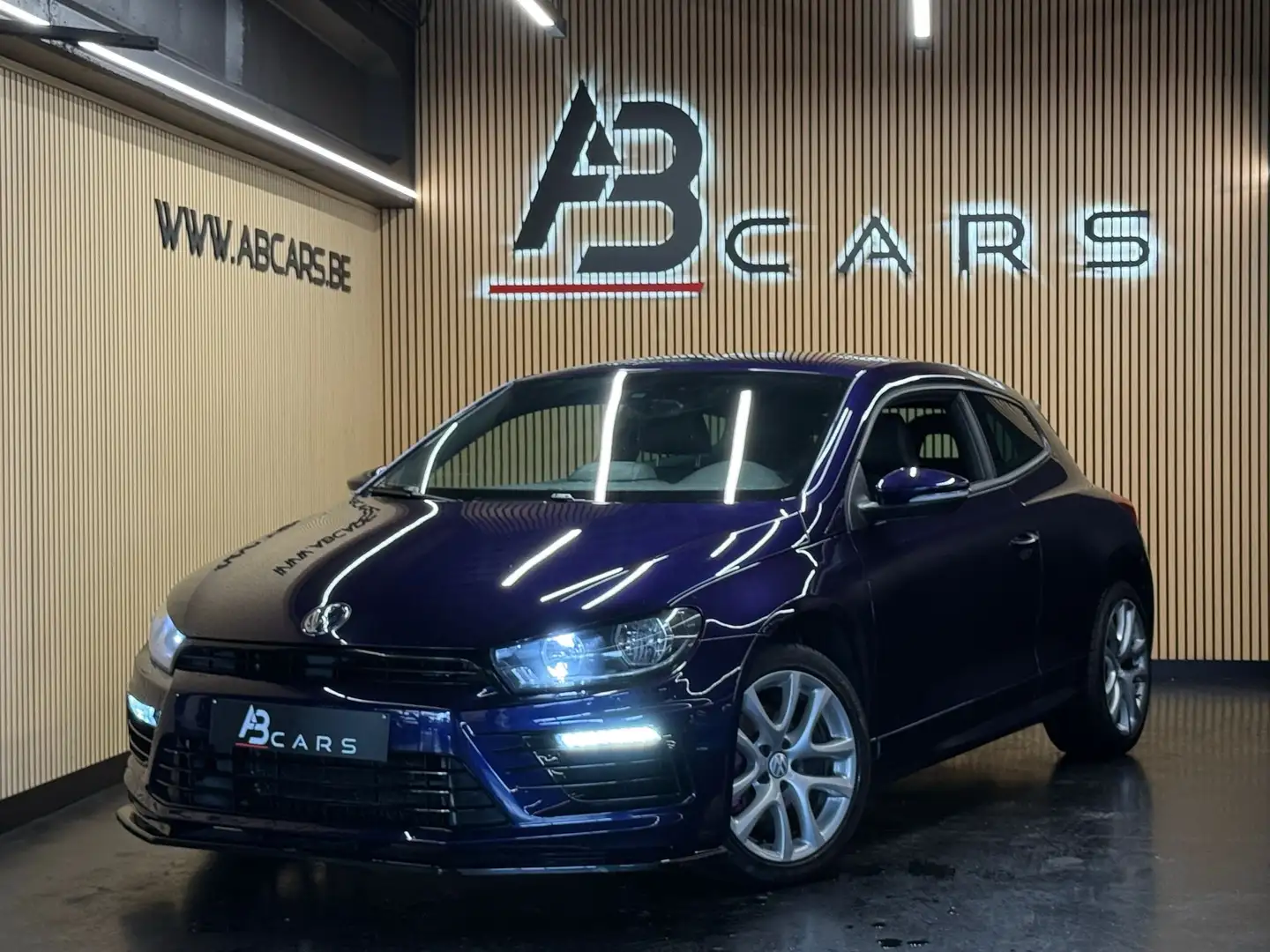Volkswagen Scirocco 1.4 TSI SPO R T LINE * GARANTIE 12 MOIS * Mauve - 1