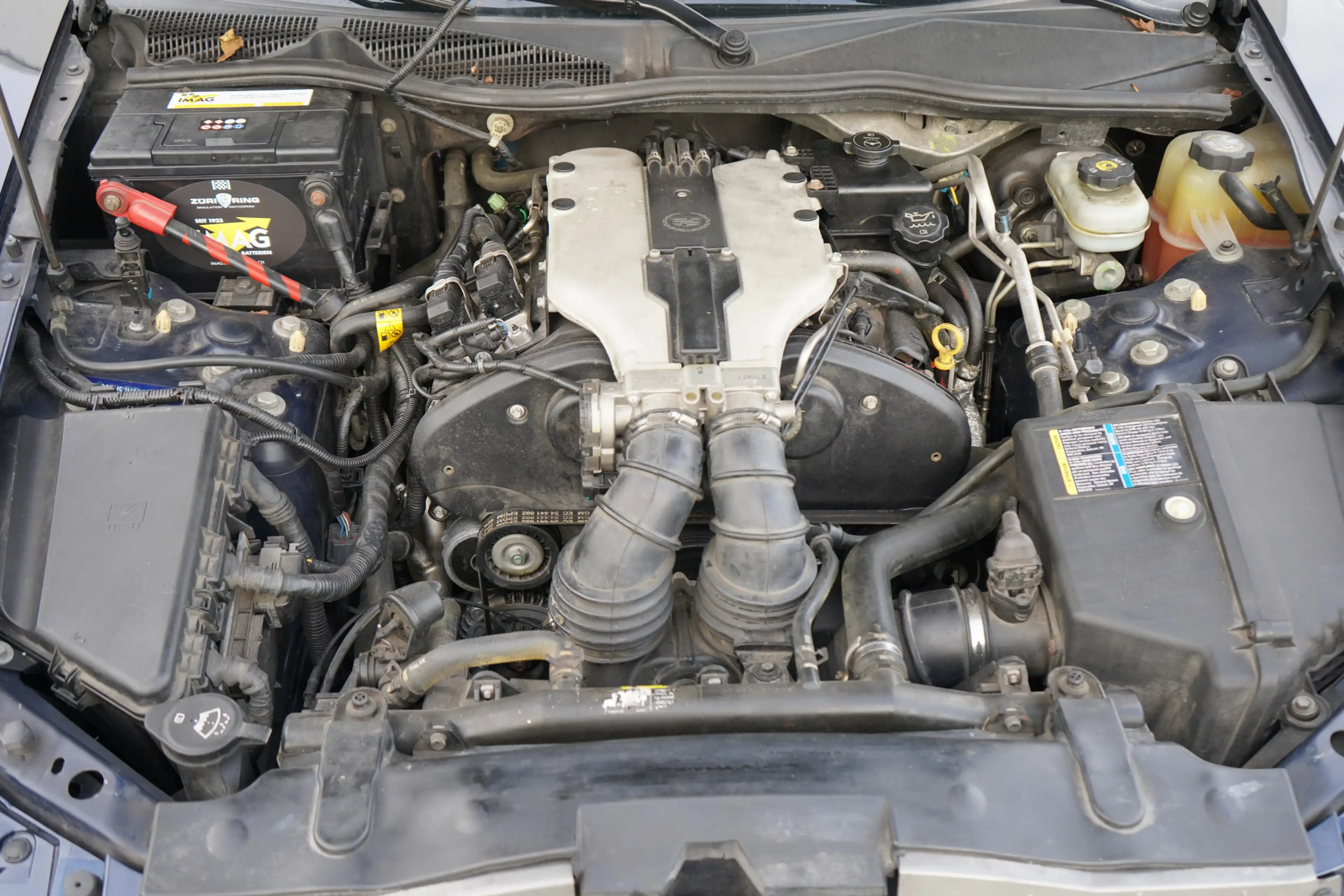 Cadillac CTS 3.2 V6 Elegance — photo 19