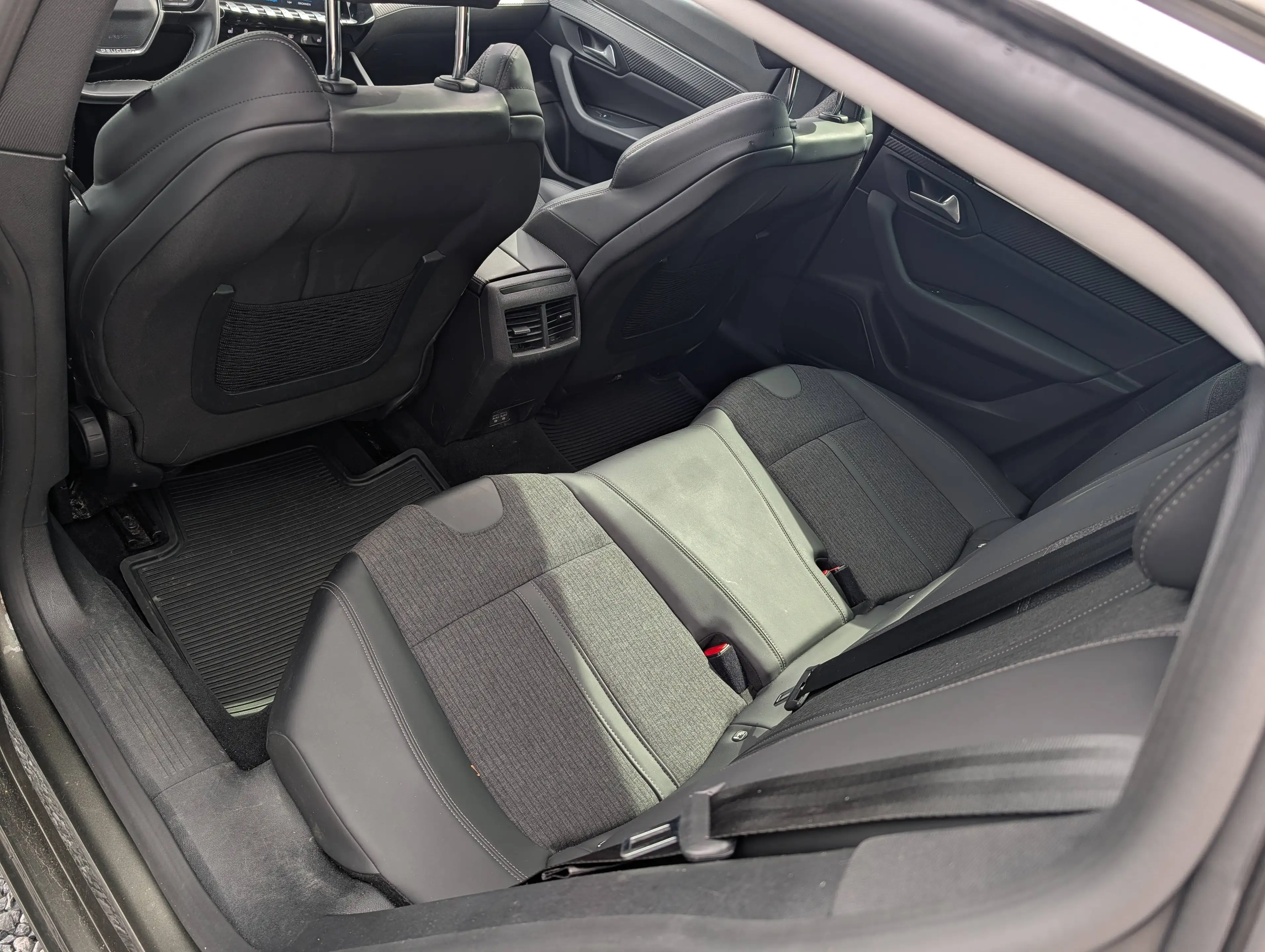 Peugeot 508 SW 1.6 PureTech | PANO | 360°CAM | NAVI/CARPLAY | LEER | E-KOFFER | AMBIENT — photo 8