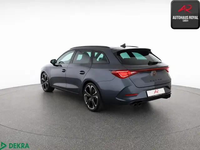 CUPRA Leon view 3