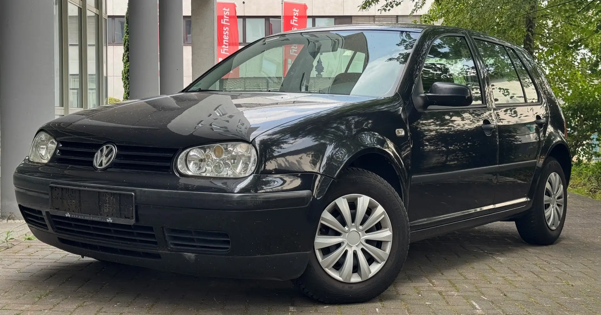 Volkswagen Golf TÜV AU NEU*KLIMA*HÄNDLER/EXPORT/GEWERBE Schwarz - 1