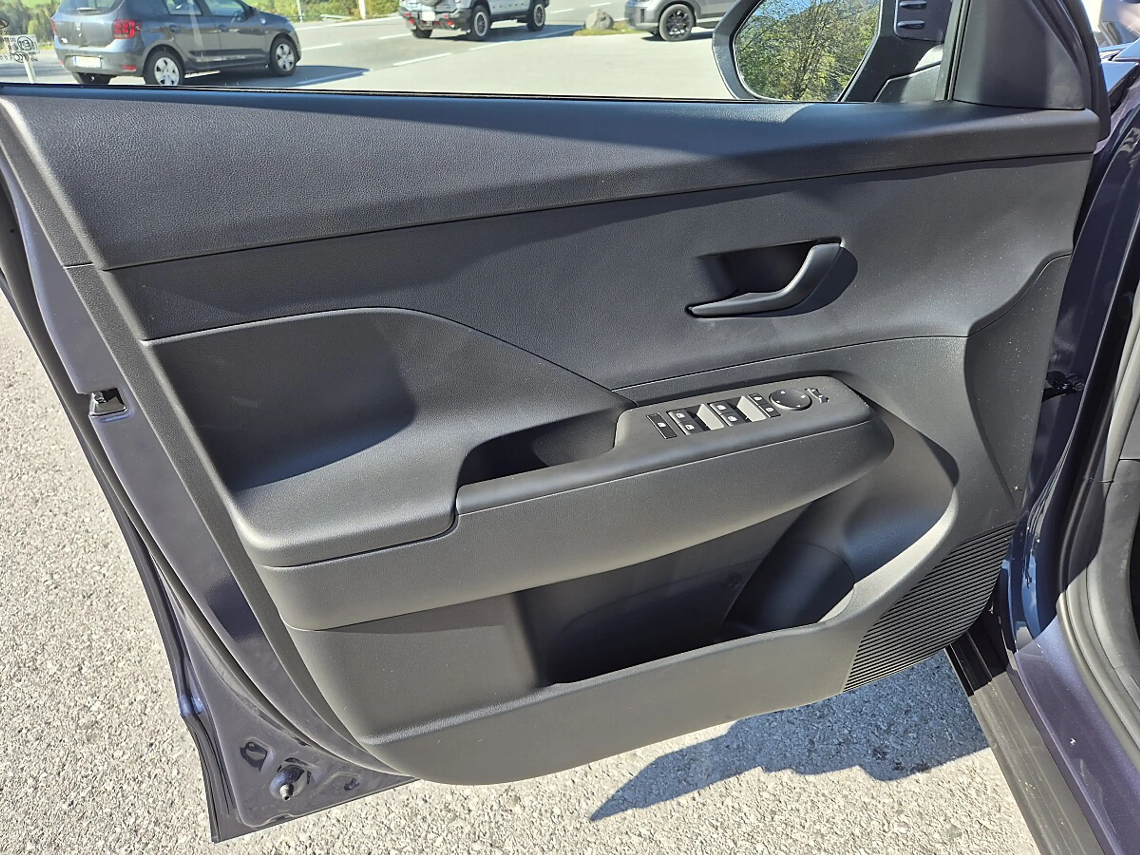 Hyundai KONA Kona 1,0 T-GDi 2WD Smart Line — photo 12