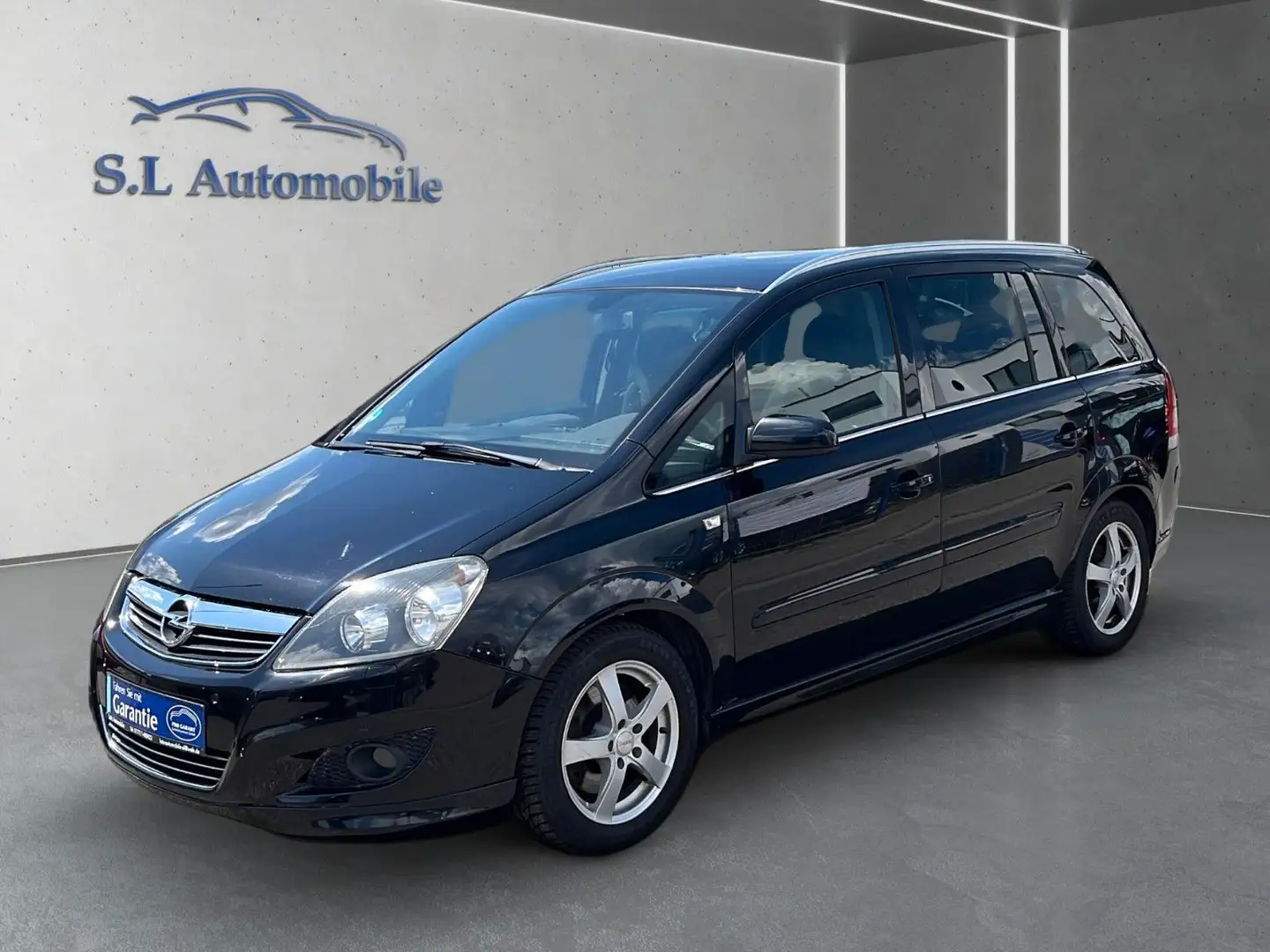 Opel Zafira B Sport Wagen Nr 075 Noir - 2