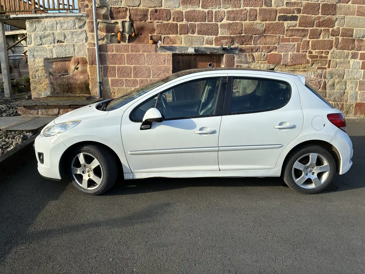 Peugeot 207 1.6 HDi 92ch FAP Allure