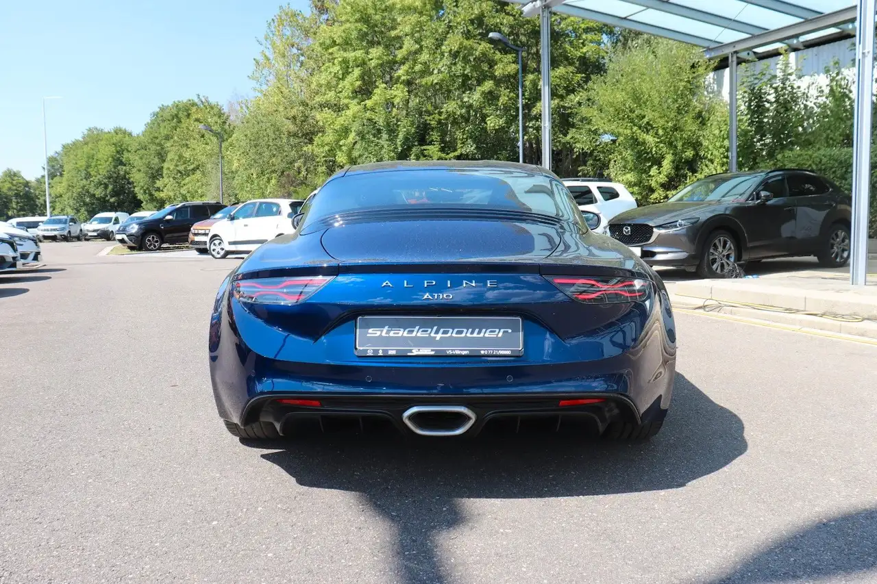 Alpine A110 2024