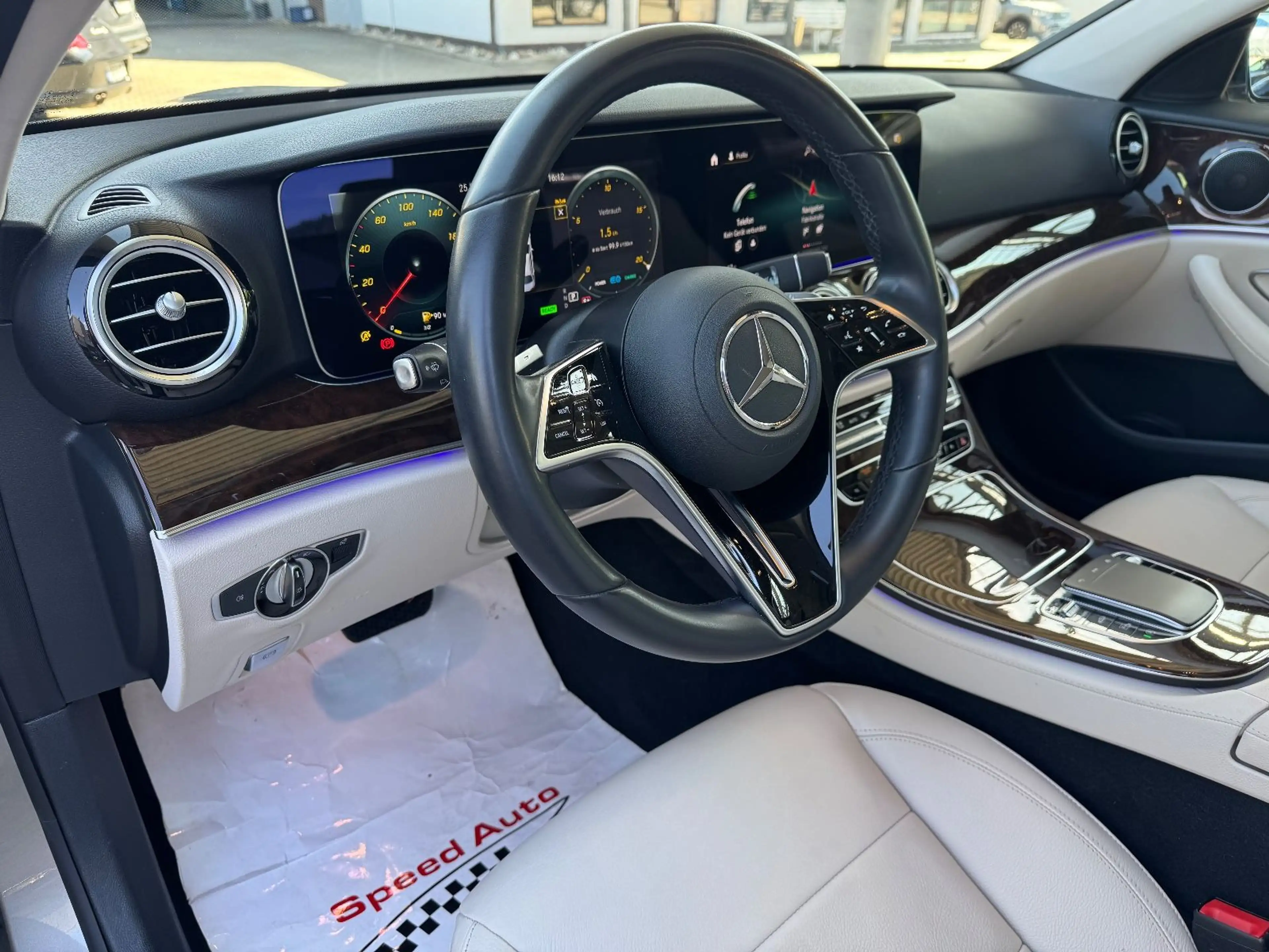 Mercedes-Benz E 450 4Matic Avantgarde/360°/WIDESCREEN/ABC/NAVI — photo 10