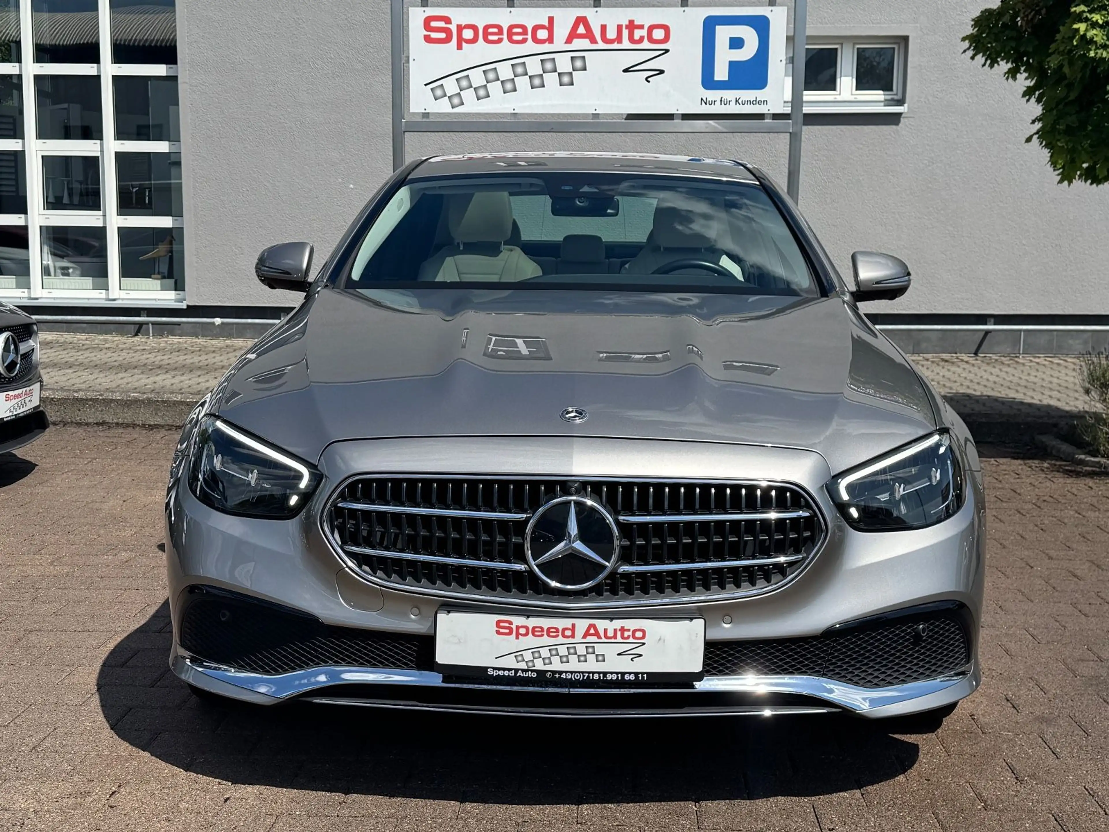 Mercedes-Benz E 450 4Matic Avantgarde/360°/WIDESCREEN/ABC/NAVI — photo 4