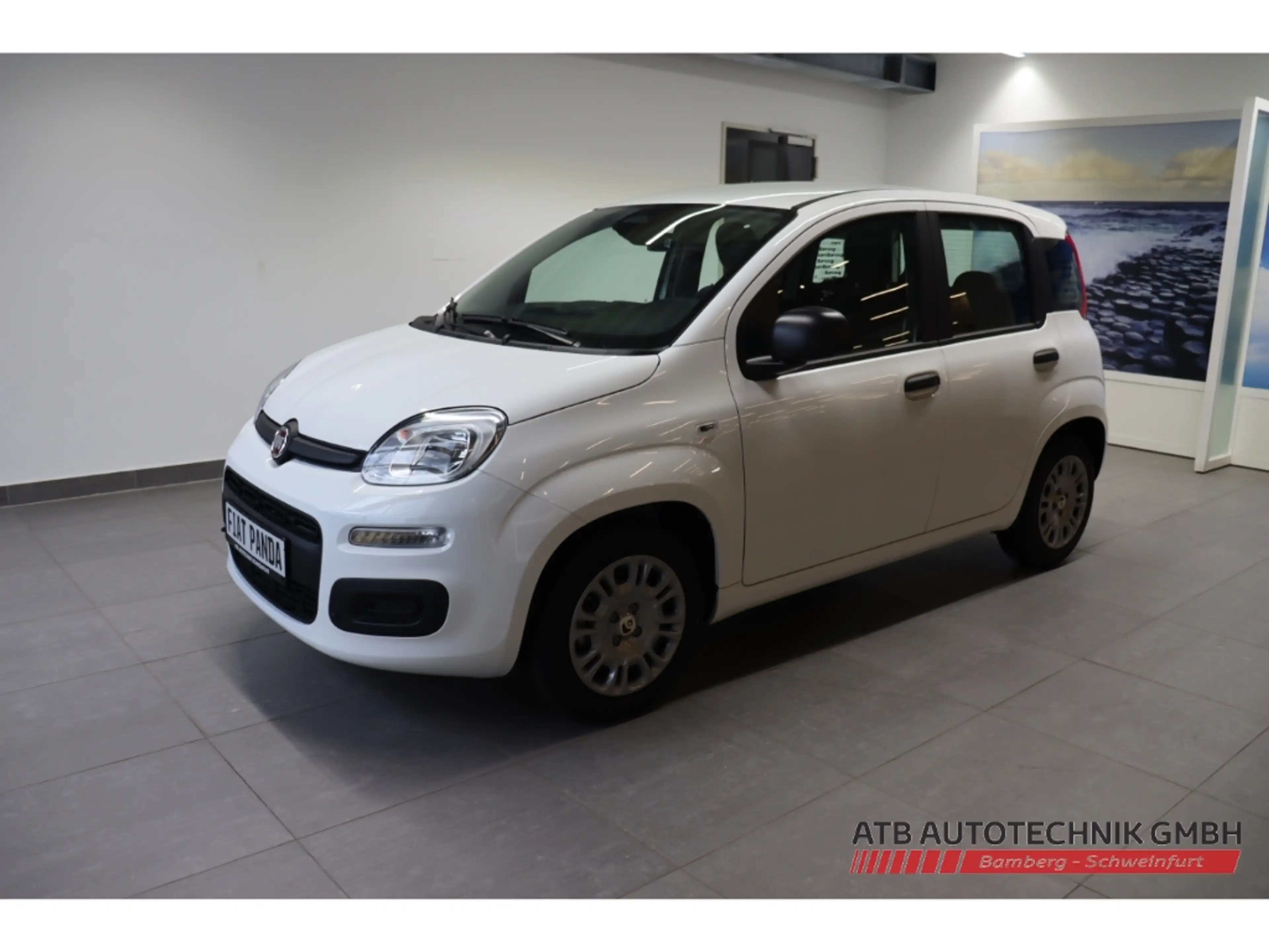 Fiat New Panda ICON Hybrid 1.0 GSE DAB Spurhalteass. — photo 2