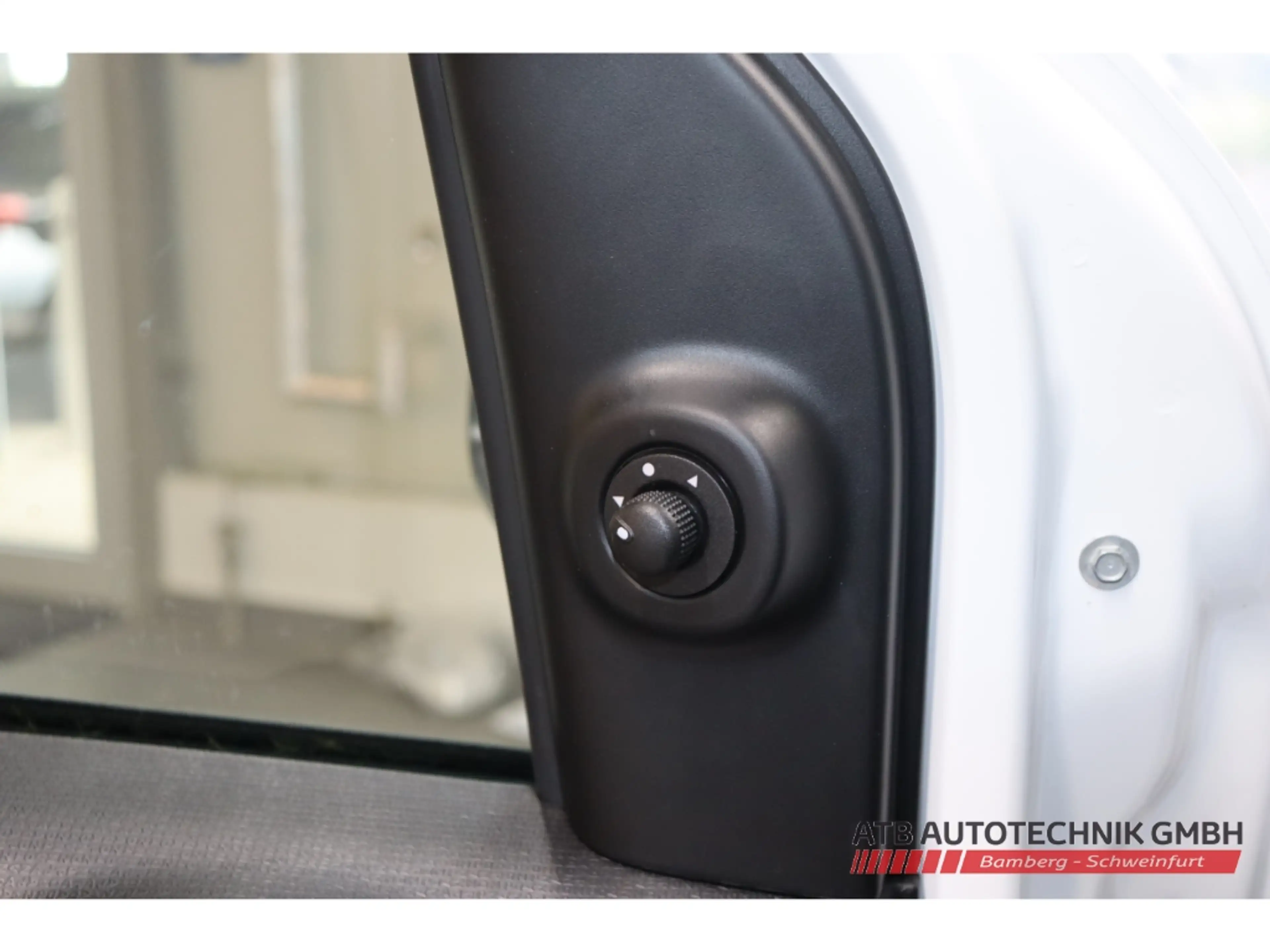 Fiat New Panda ICON Hybrid 1.0 GSE DAB Spurhalteass. — photo 12