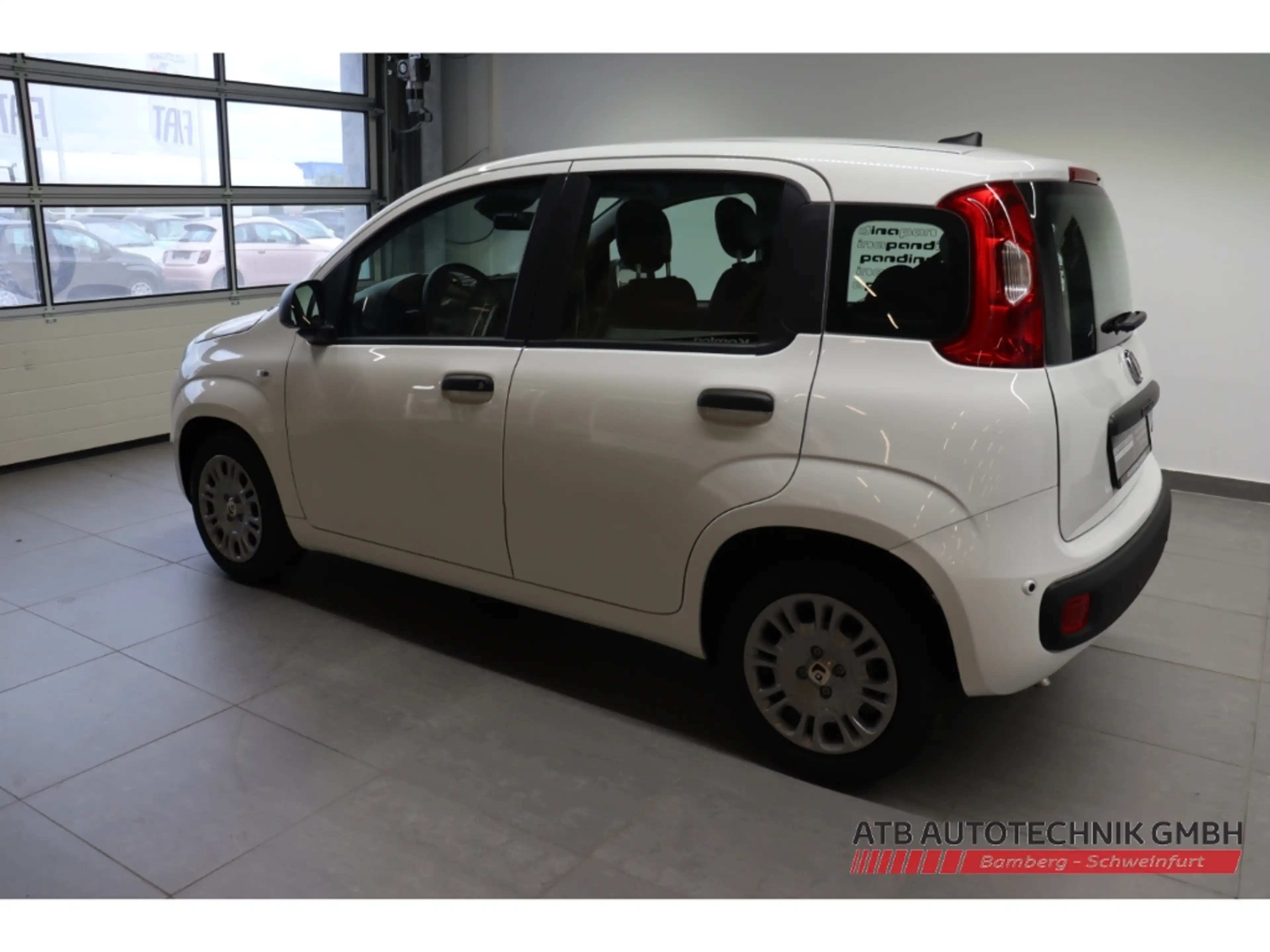 Fiat New Panda ICON Hybrid 1.0 GSE DAB Spurhalteass. — photo 6