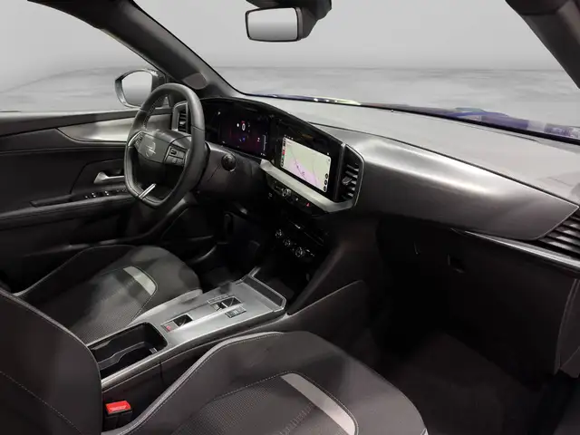 Opel Mokka-E view 9