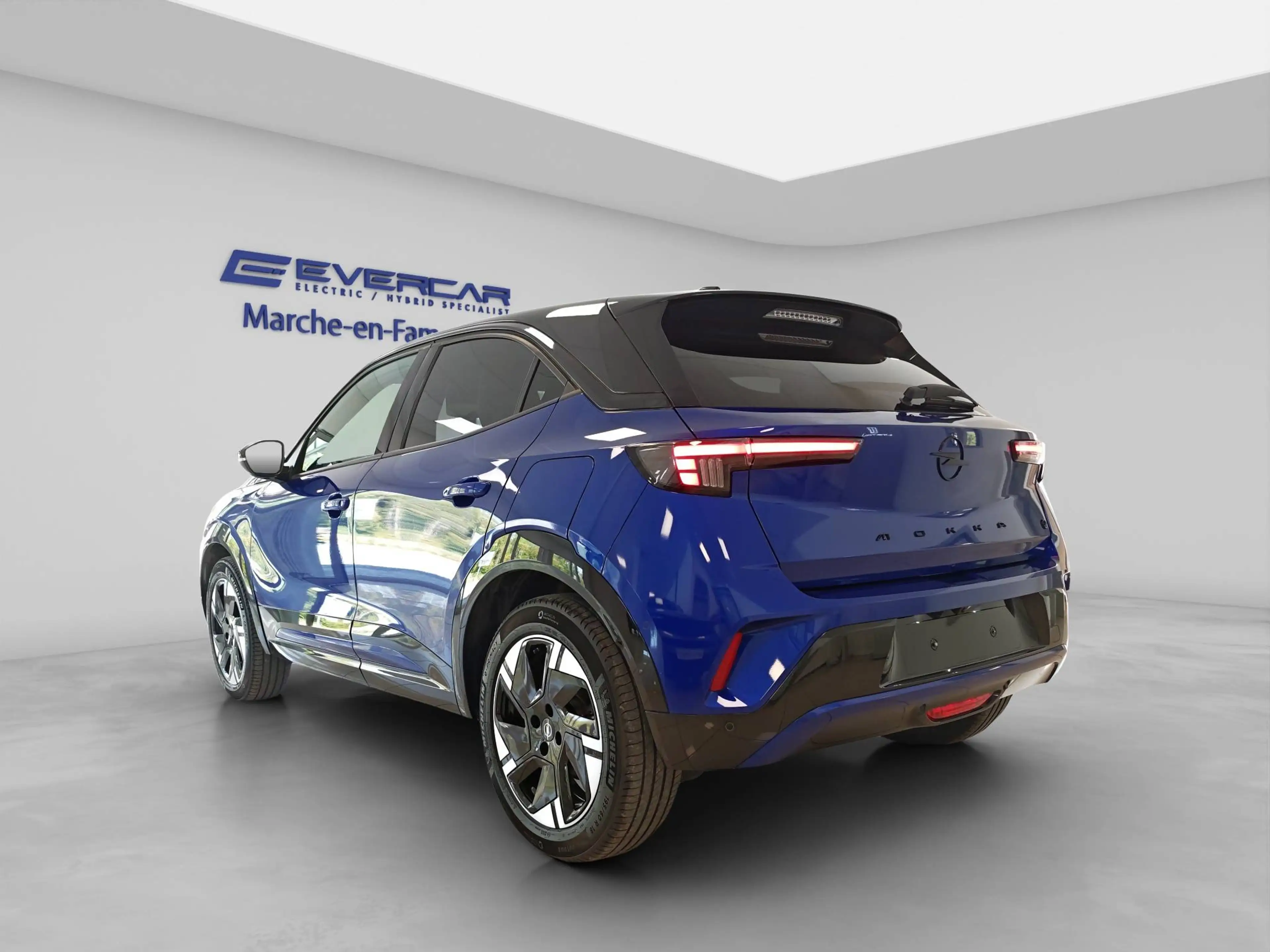 Opel Mokka-E GS LINE ***HEATED WHEELDRIVE*360° CAM*** — photo 6