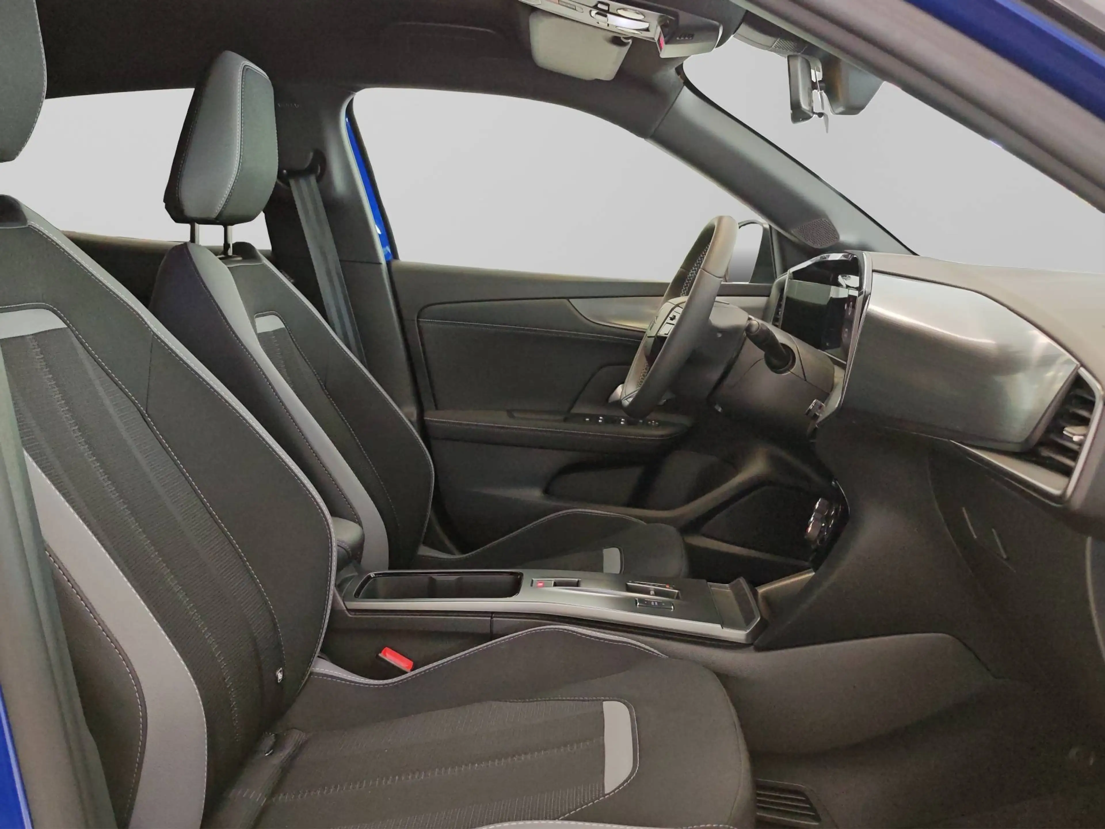 Opel Mokka-E GS LINE ***HEATED WHEELDRIVE*360° CAM*** — photo 11
