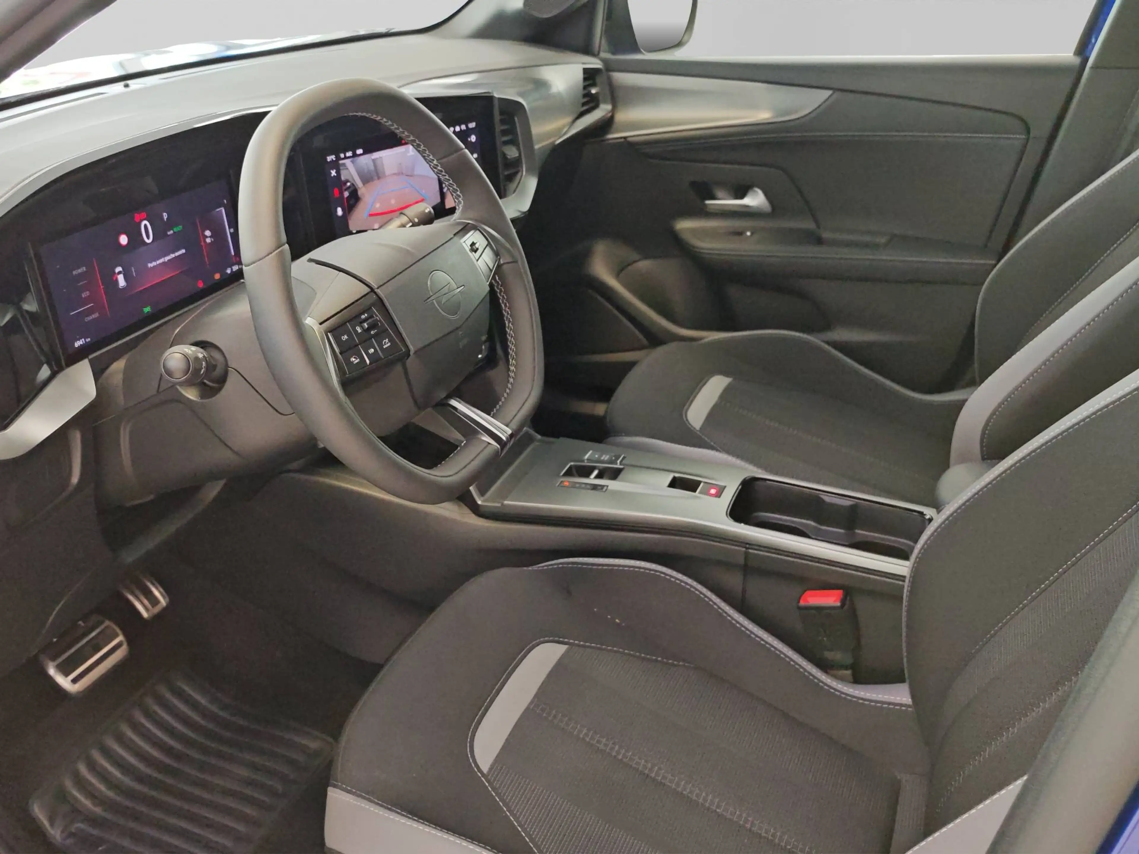 Opel Mokka-E GS LINE ***HEATED WHEELDRIVE*360° CAM*** — photo 8