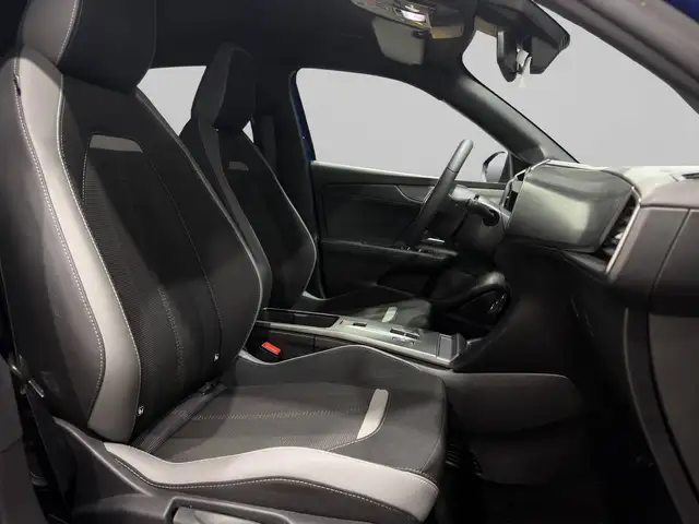Opel Mokka-E view 11