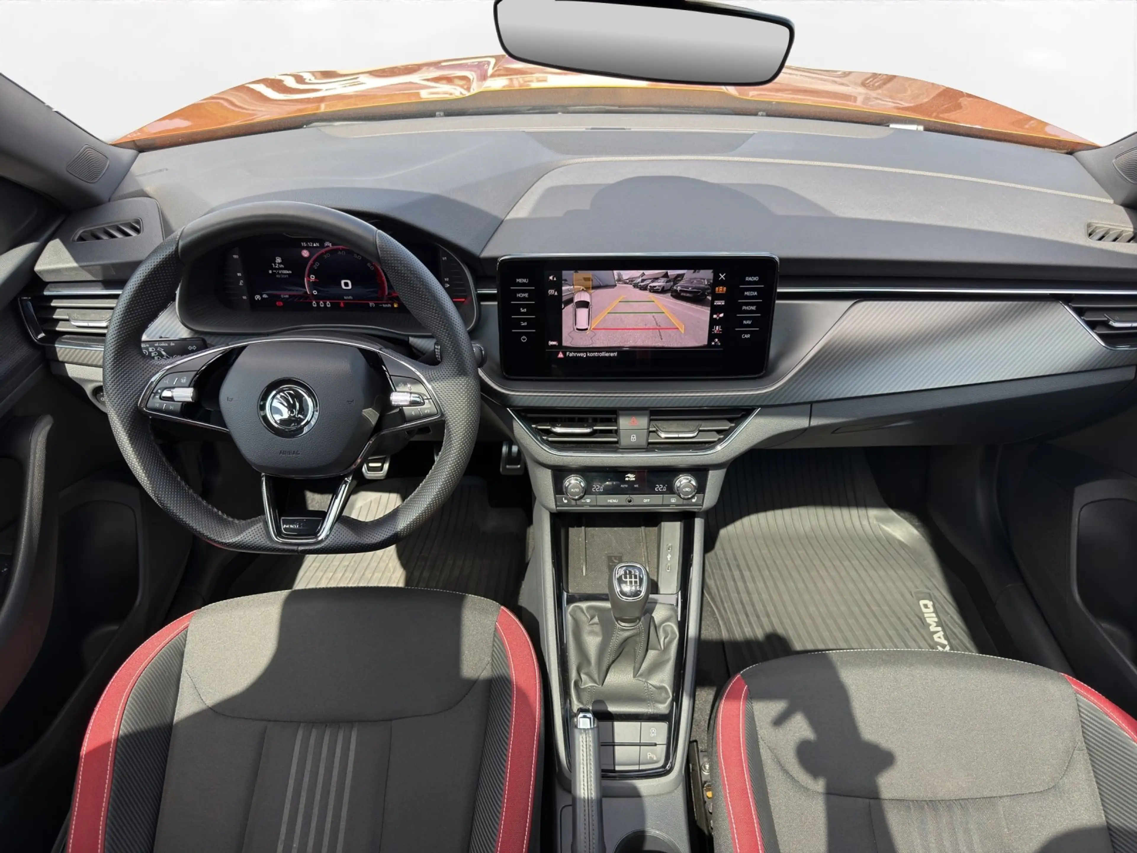 Skoda Kamiq 1.5 TSI MONTE CARLO | NAVI | PANO | LED | — photo 12