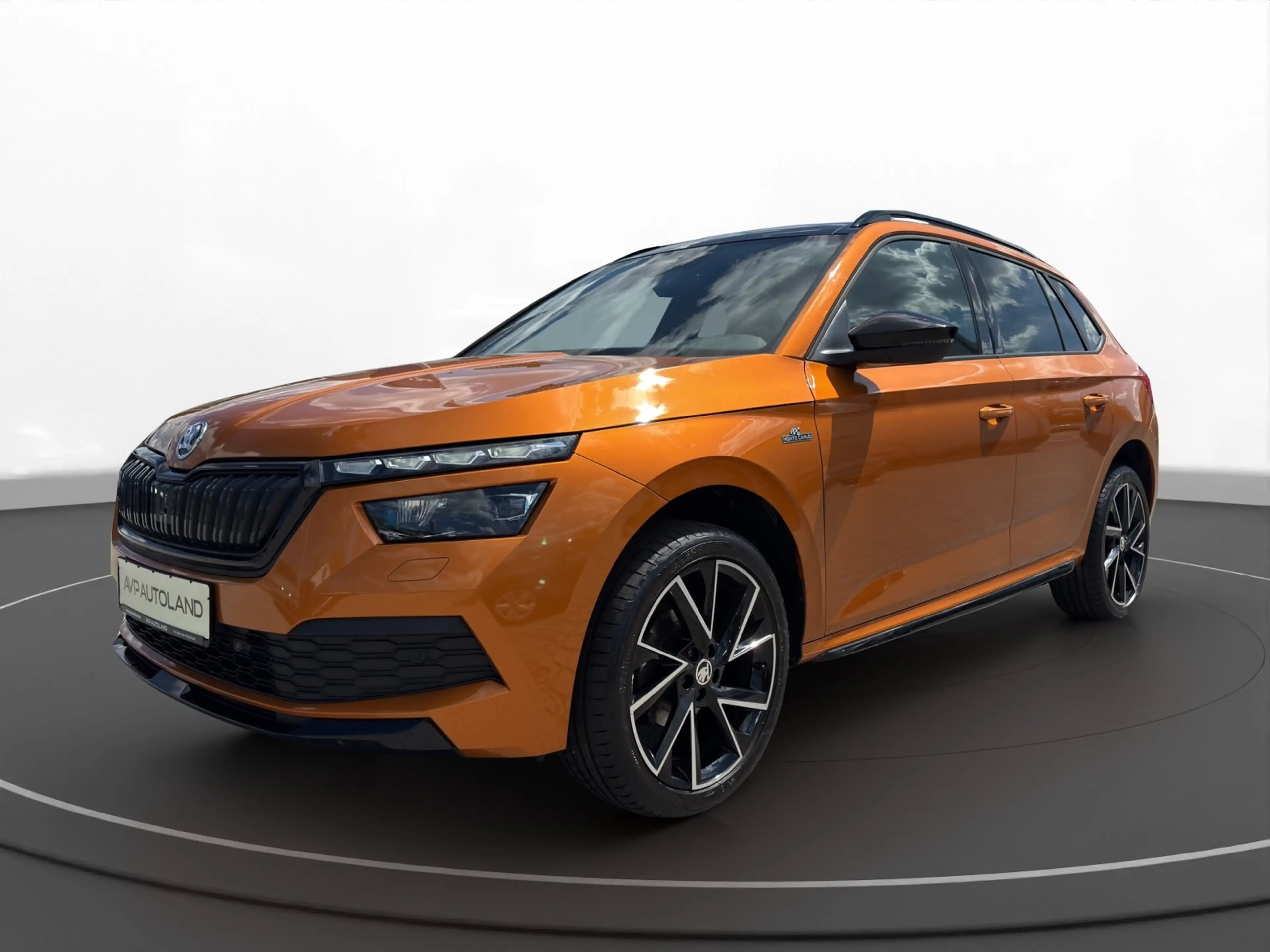 Skoda Kamiq 1.5 TSI MONTE CARLO | NAVI | PANO | LED | — photo 2