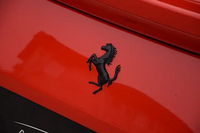 Ferrari 812 Superfast *Atelier Car*Lift*Kamera*Racingseats*... Ansicht 13