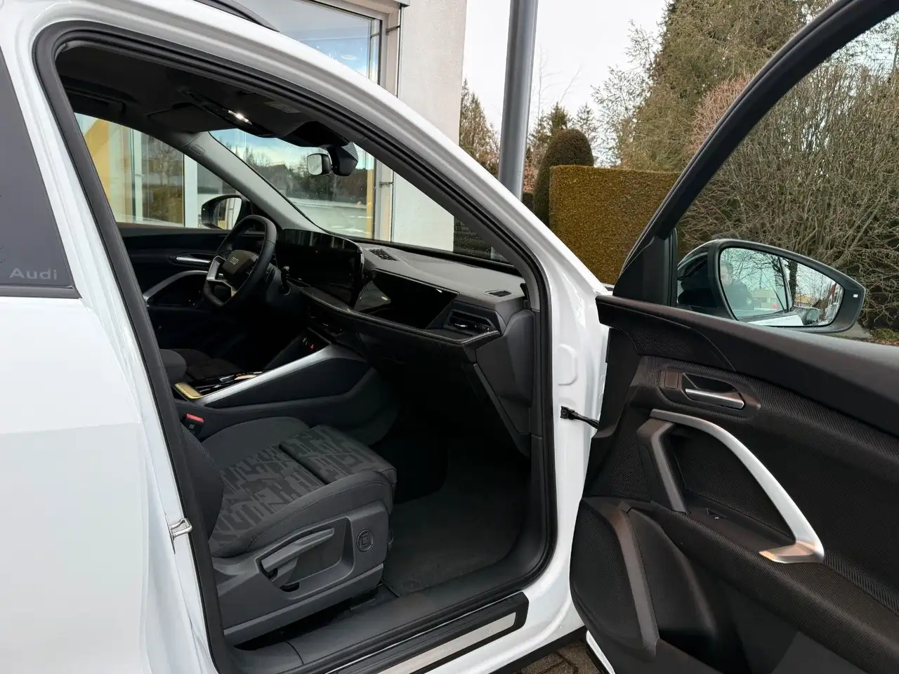Audi Q5 2.0 TDI quattro 150 kW/ 21"/ BUSINESS/ S LINE 15